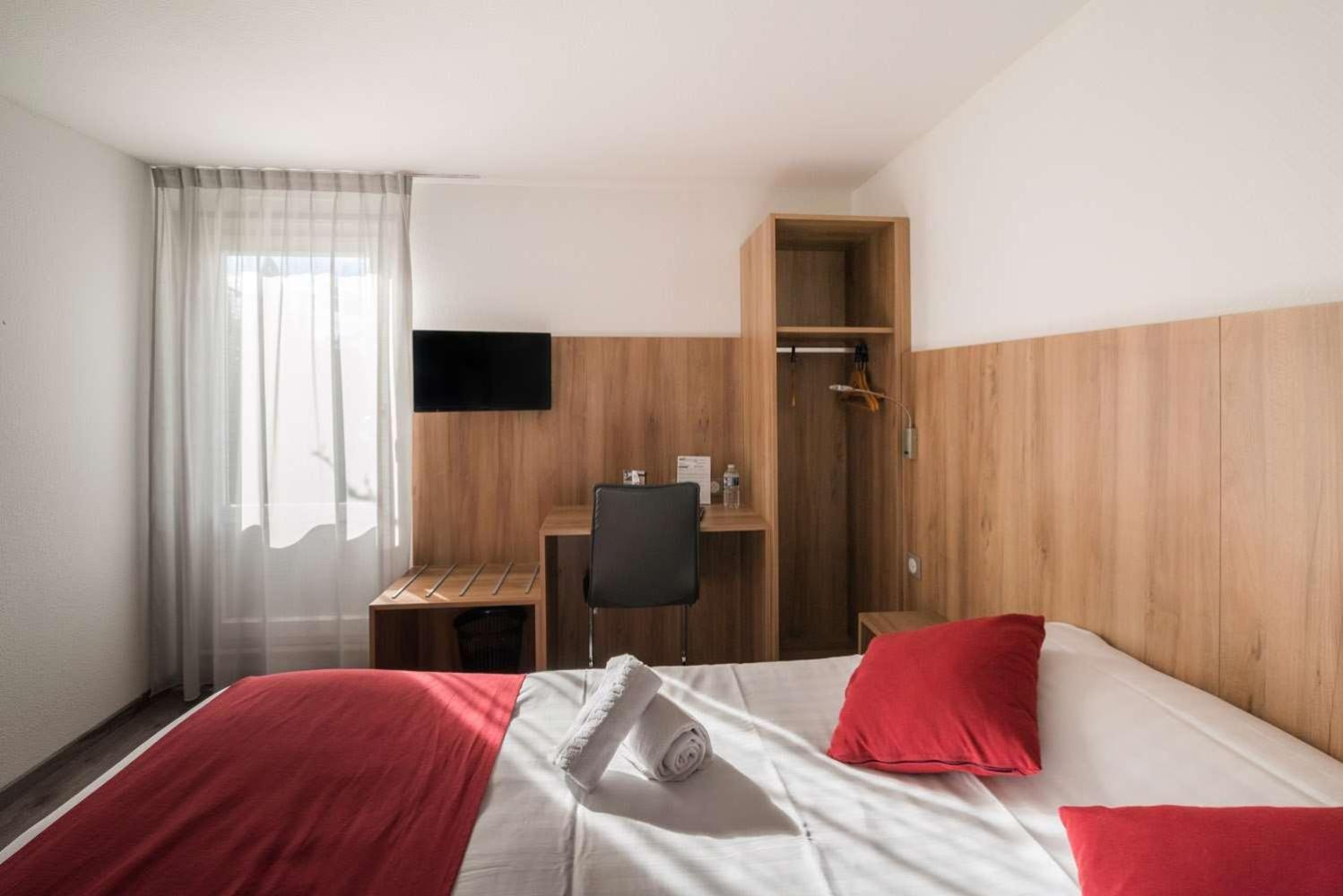 Brit Hotel Plaisance A9/A61 纳博讷 外观 照片