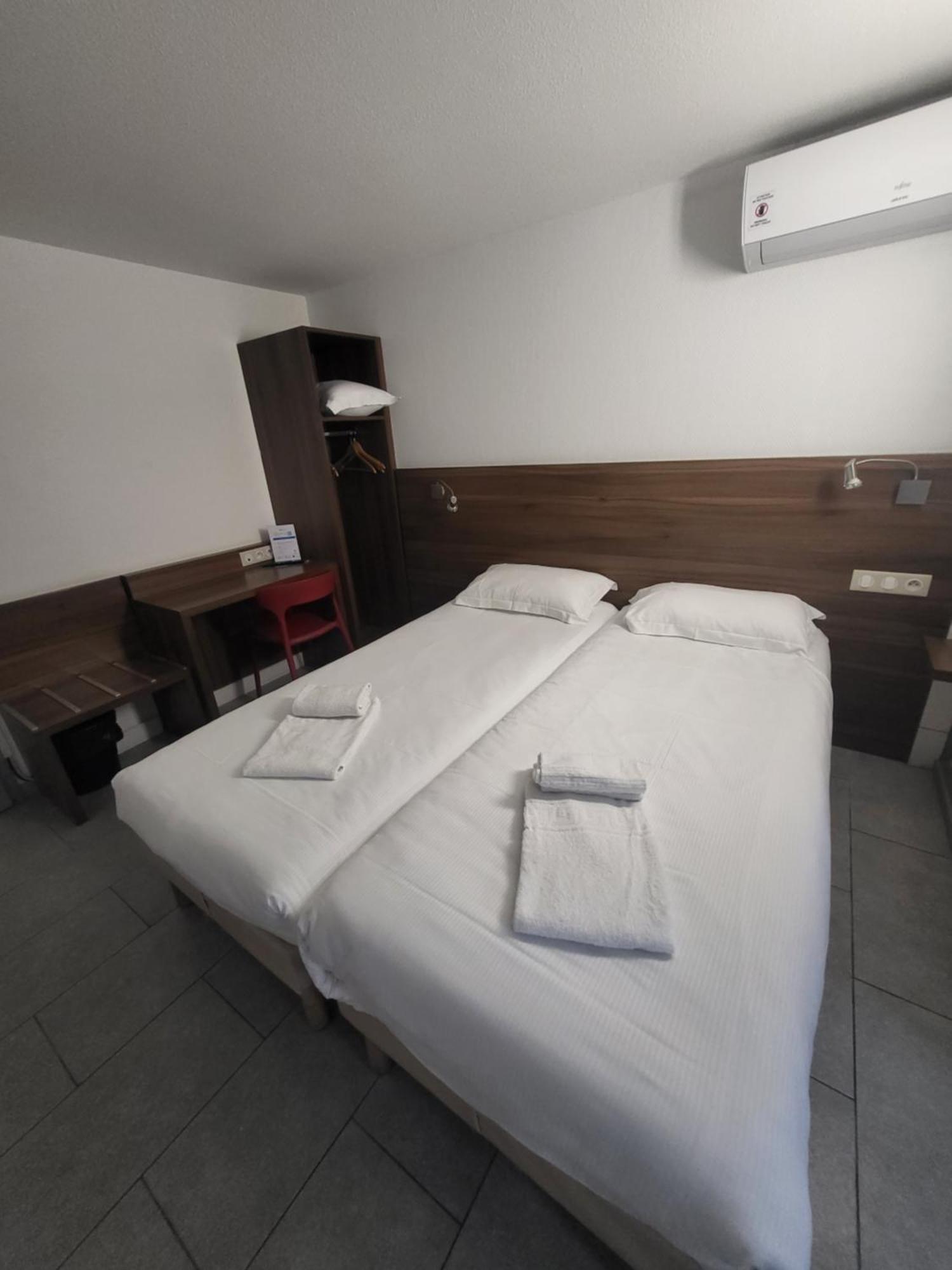 Brit Hotel Plaisance A9/A61 纳博讷 外观 照片