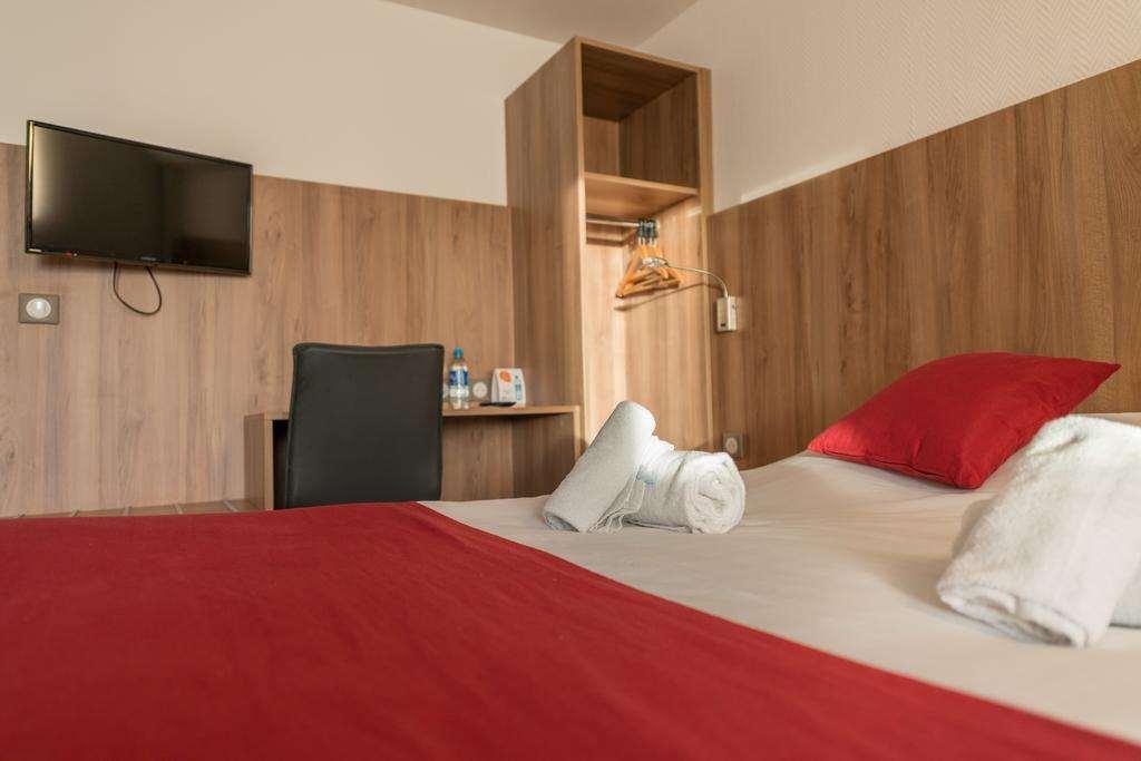 Brit Hotel Plaisance A9/A61 纳博讷 客房 照片