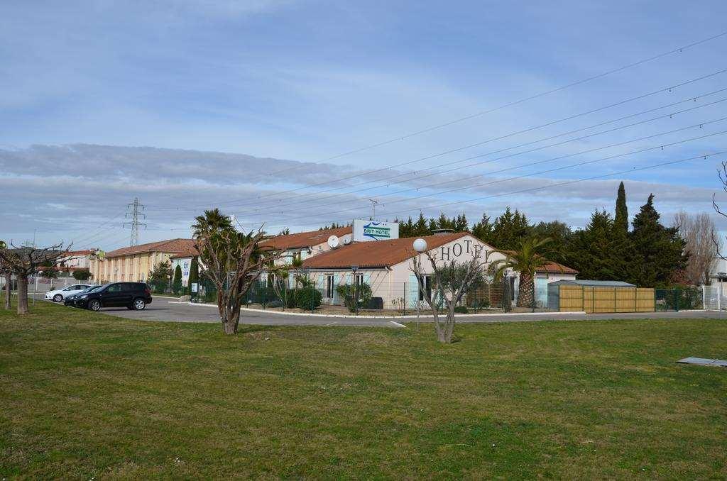 Brit Hotel Plaisance A9/A61 纳博讷 外观 照片