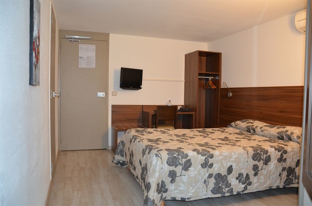 Brit Hotel Plaisance A9/A61 纳博讷 外观 照片